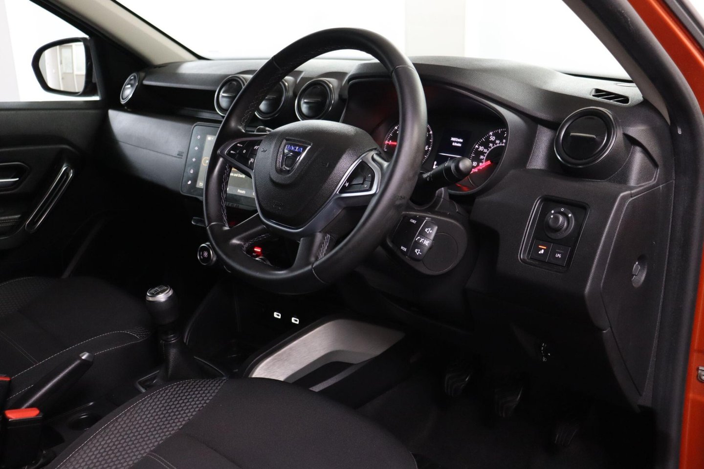 2021 Dacia Duster — image 4