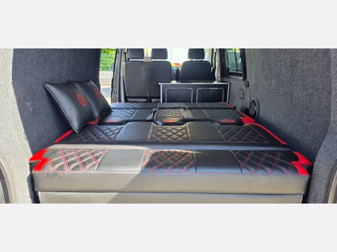 Volkswagen Transporter T5.1 HIGHLINE CAMPPER DAY VAN LWB 2.0 TDI 140ps NO VAT 21