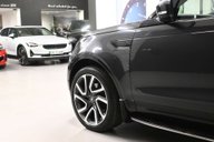 Land Rover Discovery 3.0 Discovery Luxury HSE TD6 Auto 4WD 5dr 38