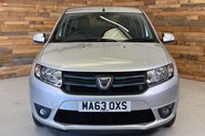 Dacia Sandero 1.5 dCi Laureate Hatchback 5dr Diesel Manual Euro 5 (90 ps) 2