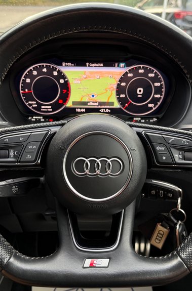 Audi Q2 TFSI S LINE - VIRTUAL COCKPIT - APPLE CAR PLAY - WIRELESS CHARGING 