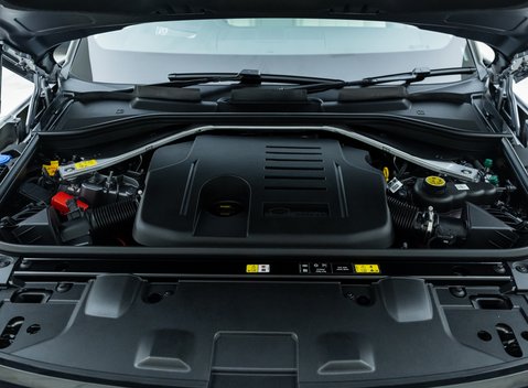 Land Rover Range Rover P550e Autobiography 35