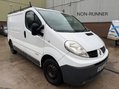 Renault Trafic 2.0 dCi SL27 L1 H1 4dr (Phase 3) 1
