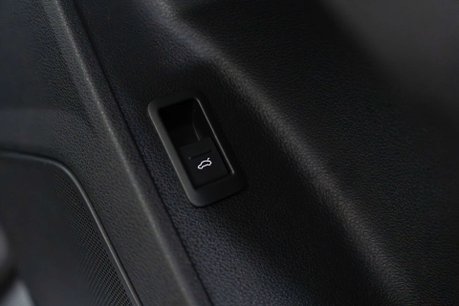 Audi RS Q3 2.5 RS Q3 Sportback TFSI Vorsprung Quattro Semi-Auto 4WD 5dr 21