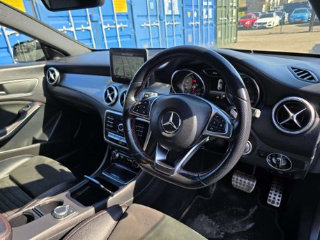 Mercedes-Benz CLA Class 2.1 CLA220d AMG Line Night Edition Coupe 4dr Diesel 7G-DCT Euro 6 (s/s) (17 20