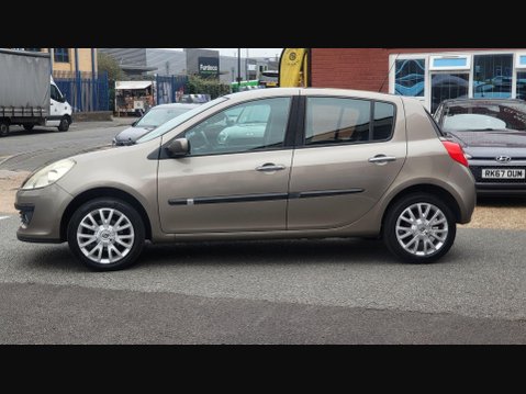 Renault Clio DYNAMIQUE 16V 6