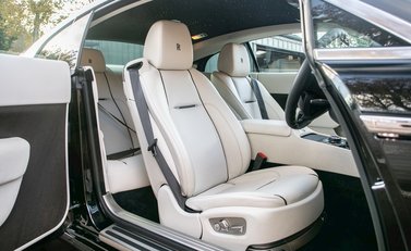 Rolls-Royce Wraith 12
