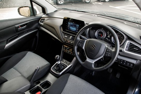 Suzuki SX4 S-Cross MOTION BOOSTERJET MHEV