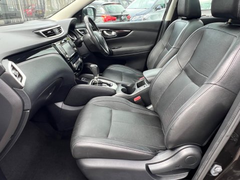 Nissan Qashqai 1.6 dCi Tekna XTRON 2WD Euro 5 (s/s) 5dr 24