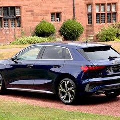 Audi A3 SPORTBACK TFSI S LINE MHEV 1