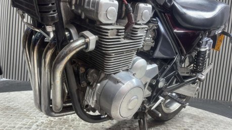Kawasaki Zephyr 1995 GREAT RUNNING CLEAN PROJECT BIKE 550CC CUSTOM RETRO 26