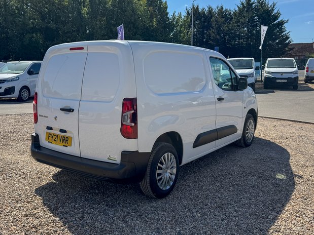 Citroen Berlingo SWB L1H1 (SOLD CR) Low Roof Enterprise Cruise Sensors EURO 6 6