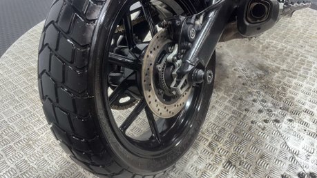 Ducati Scrambler 400 SIXTY 2 2016 14K NEW MOT A2 READY FULL SERVICE SPORTS EXHAUST 400CC 31