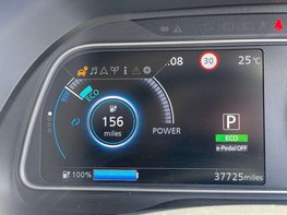 Nissan LEAF Leaf Tekna 5dr 110kw 39kwh (Automatic) 32