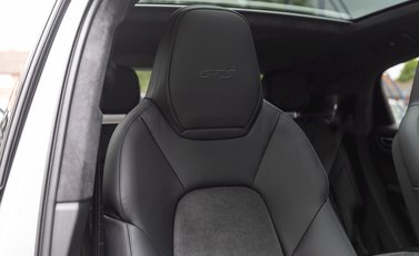 Porsche Cayenne GTS Coupé 13