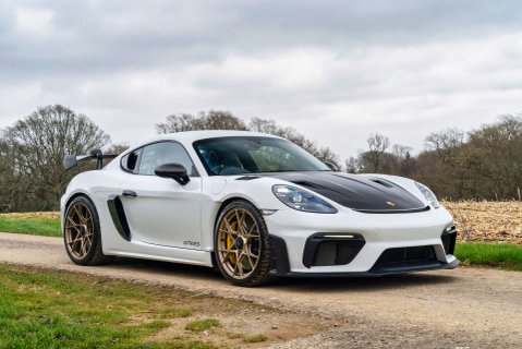 Porsche 718 Cayman GT4 RS 3