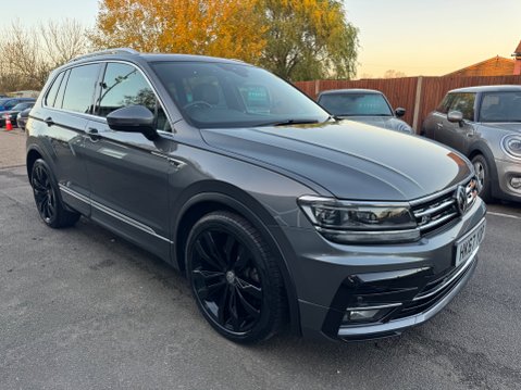 Volkswagen Tiguan 2.0 TDI R-Line SUV 5dr Diesel DSG 4Motion Euro 6 (s/s) (190 ps) 1