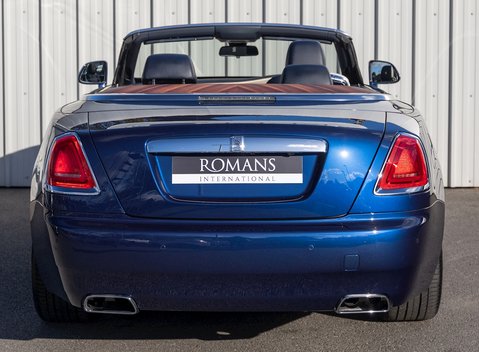 Rolls-Royce Dawn 5