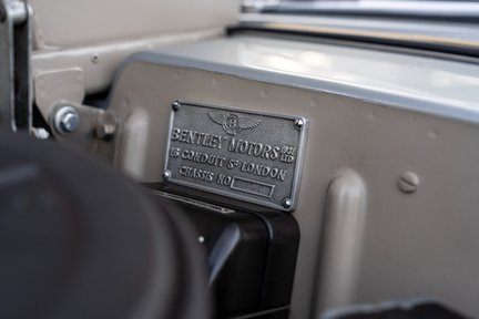 Bentley S2 Continental Drophead 37