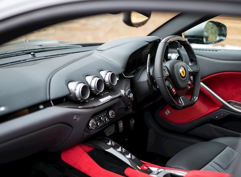 Ferrari F12 Berlinetta 25