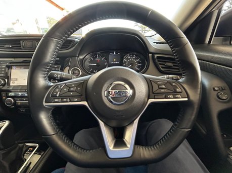 Nissan X-Trail DCI N-CONNECTA XTRONIC 26