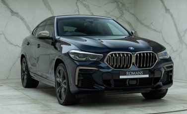 BMW X6 M50i 6