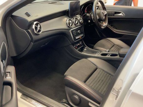 Mercedes-Benz GLA 1.6 GLA 180 AMG Line Edition Auto 5dr 2