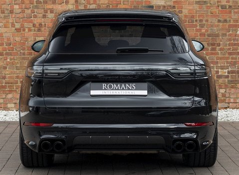 Porsche Cayenne Turbo S E-Hybrid 5