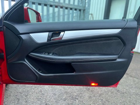 Mercedes-Benz C Class 2.1 C250 AMG Sport Edition Premium CDi Auto 2dr 34