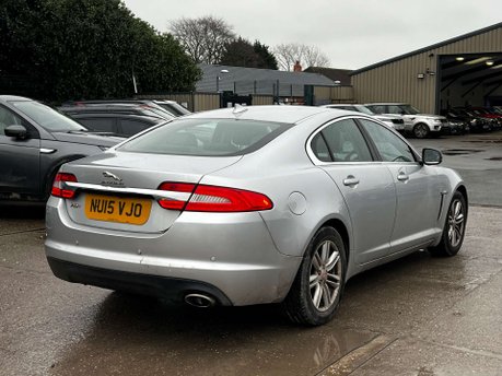 Jaguar XF 2.2 XF Luxury D Auto 4dr 10