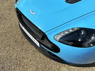 Aston Martin Vantage S V12 37