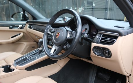 Porsche Macan S PDK - Pan Roof, Air Suspension, BOSE, Active Cruise 7