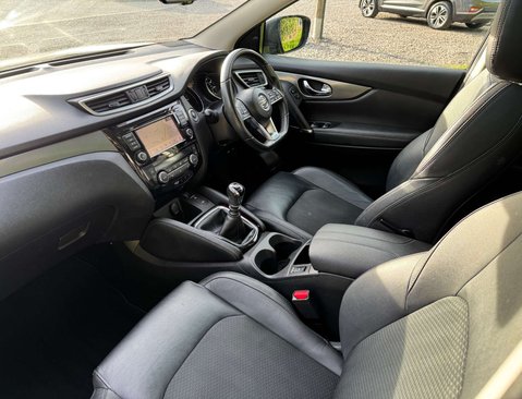 Nissan Qashqai 1.3 Qashqai Tekna DiG-T 5dr 34