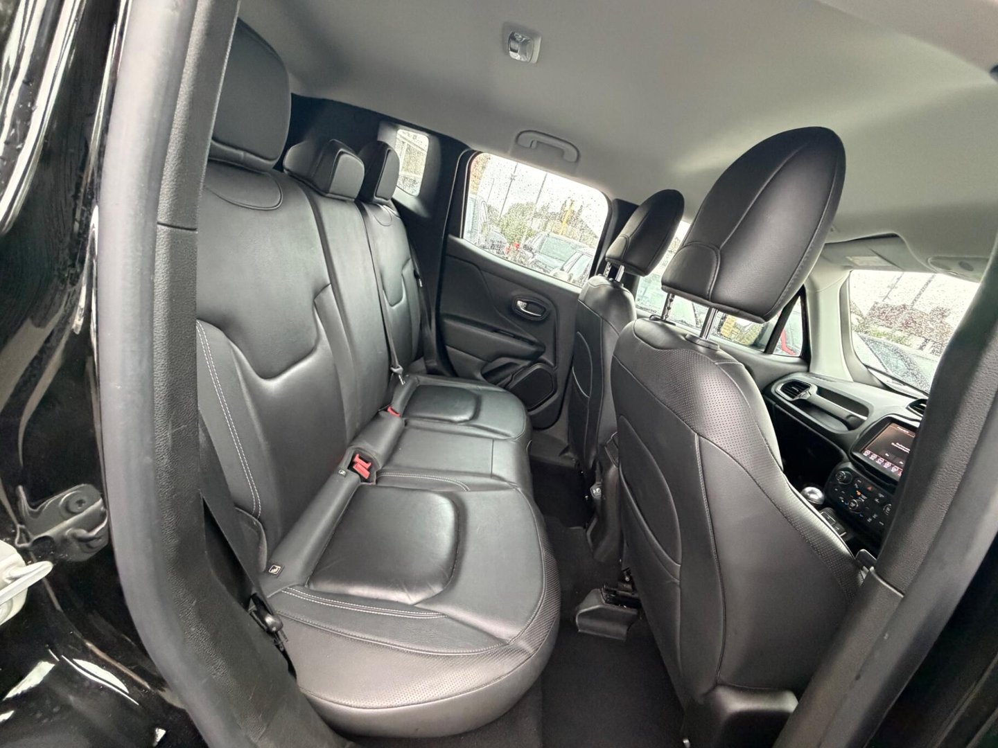 2021 Jeep Renegade — image 11