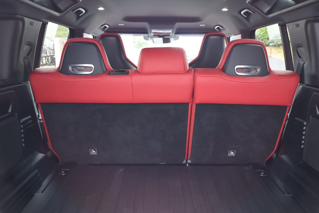 Land Rover Defender 110 D350 HARD TOP X-DYNAMIC HSE WITH THE ALL NEW SKR FULL BODY KIT SVR SEATS  29