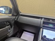 Land Rover Range Rover 3.0 Range Rover Vogue D MHEV Auto 4WD 5dr 51