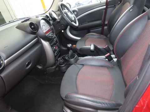 Mini Countryman COOPER D 11