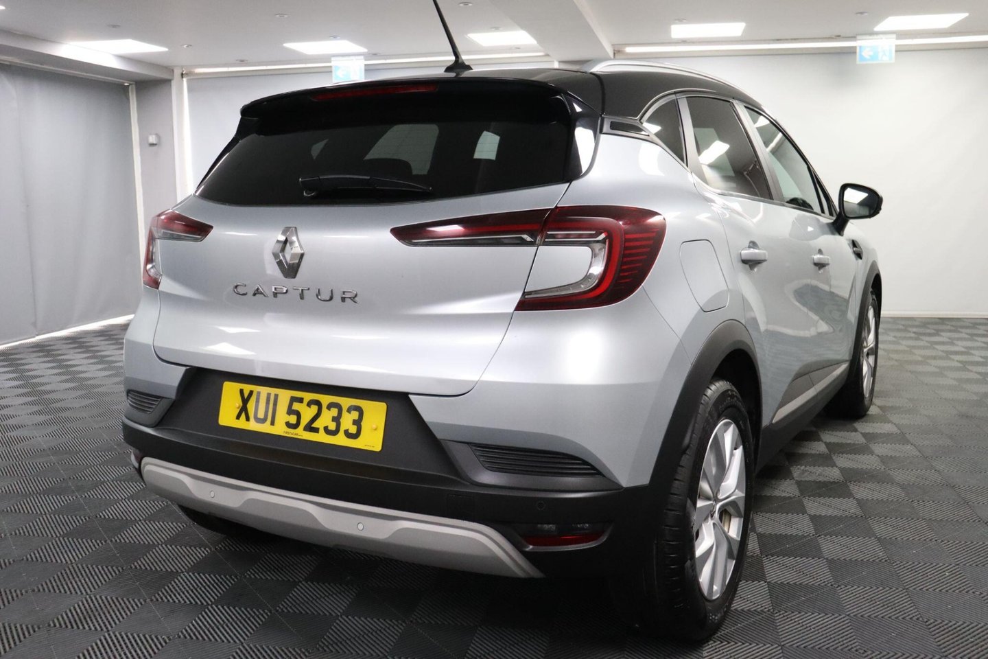 2021 Renault Captur — image 18