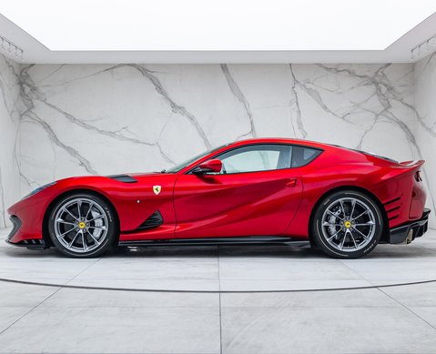 Ferrari 812 Competizione