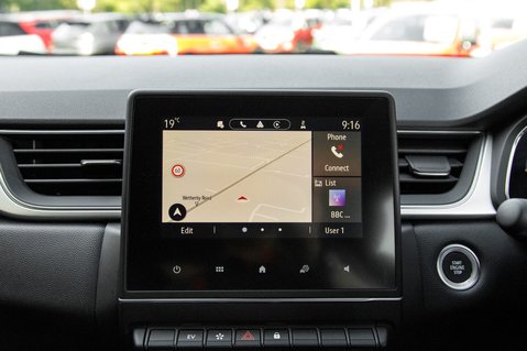 Renault Captur TECHNO E-TECH 22