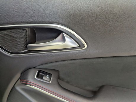 Mercedes-Benz CLA Class 2.0 AMG CLA 45 4Matic Auto 4WD 4dr 51