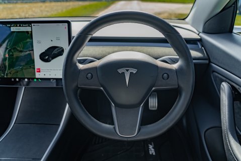 Tesla Model 3 PERFORMANCE AWD 13