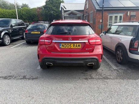Mercedes-Benz GLA 2.1 GLA 220 AMG Line Premium CDi 4Matic Auto 4WD 5dr 17