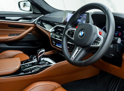 BMW M5 Competition 10
