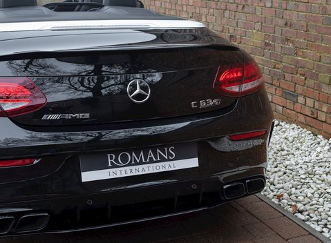 Mercedes-Benz C Class C63 S Premium Plus Cabriolet 31