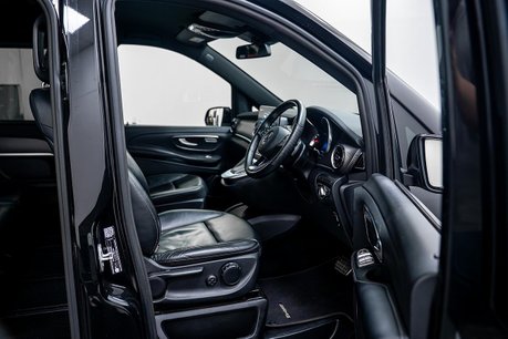 Mercedes-Benz V Class 2.0 V300d AMG Line MPV 5dr Diesel G-Tronic+ Euro 6 (s/s) XLWB (237 ps) 25