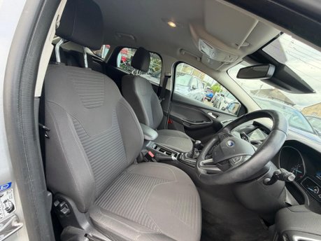 Ford Focus TITANIUM 10