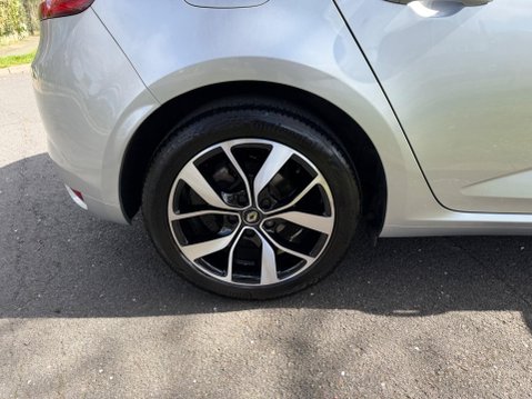 Renault Megane 1.3 TCe Iconic EDC Euro 6 (s/s) 5dr 51