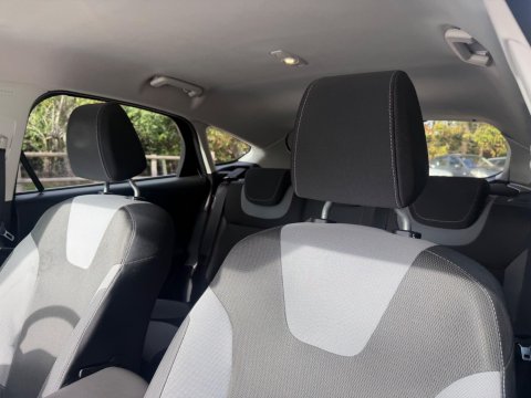 Ford Focus 1.6 Zetec Euro 5 5dr 14