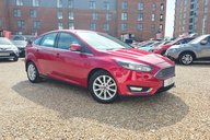 Ford Focus TITANIUM…1 FORMER KEEPER,11 SERVICES,SAT NAV,CLIMATE CONTROL 2